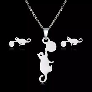 Kitty Cat Necklace Set.
